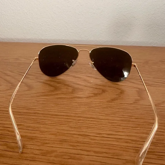 Aviator Kids Sunglasses - Ray-BanNWOT